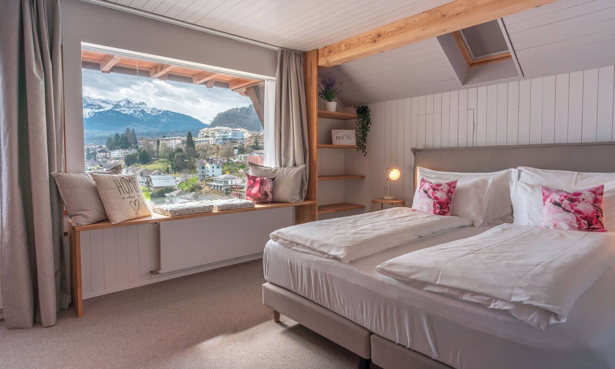 Spiez Hotel | La belle vue - Boutique Hotel & Café