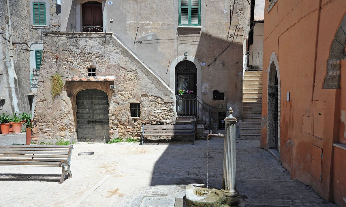 Tivoli Apartment | La Corte di GreSi - Holiday home, in the heart of medieval Tivoli