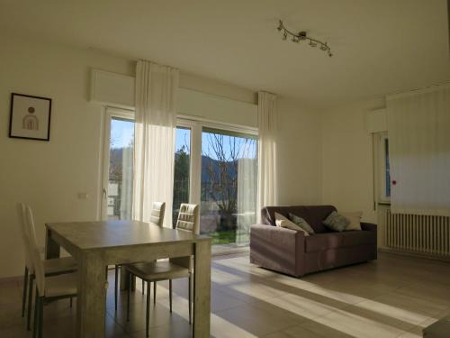 Luino Apartment | Lily House