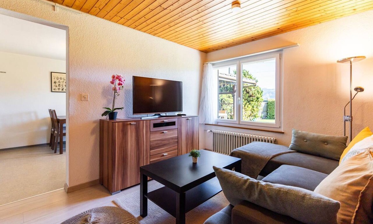 Gwatt Apartment | Luna Appartement/Fewo 2-4 Bettwohnung by Interhome