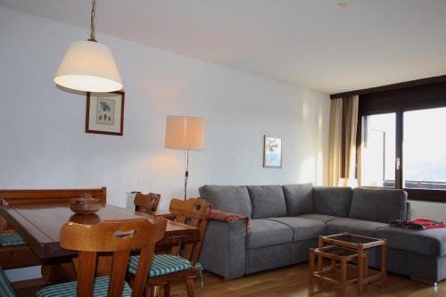 Montana Apartment | Mandarin A11