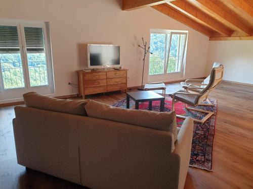 Valcolla Apartment | Mansarda/Loft open space