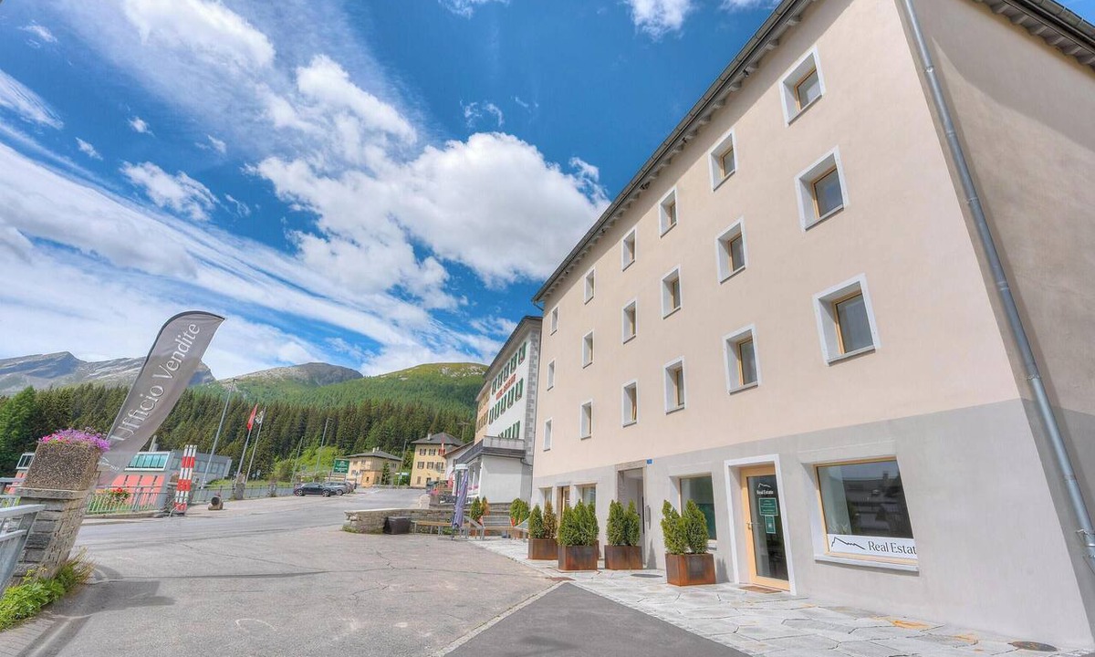 San Bernardino Apartment | Modern Alpine Stay in San Bernardino | Ski, Hiking & Nature - Montana 201, San Bernardino, Switzerland