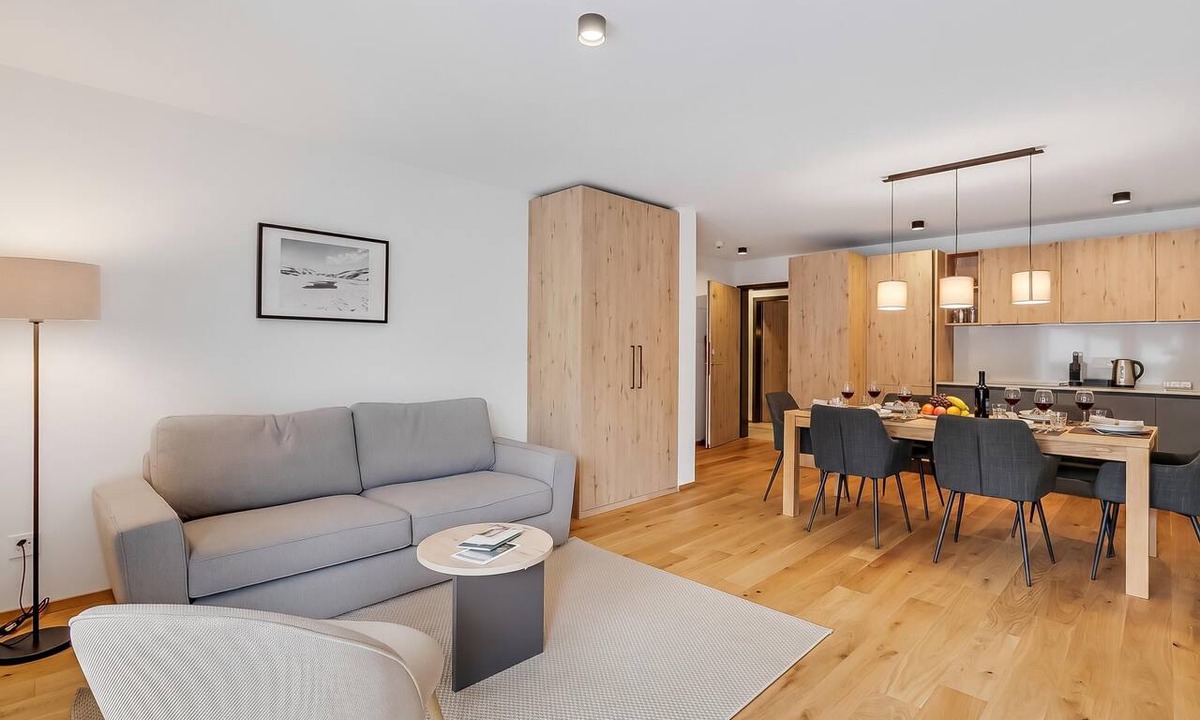 San Bernardino Apartment | Modern Alpine Stay in San Bernardino | Ski, Hiking & Nature - Castanea 104, San Bernardino, Switzerland