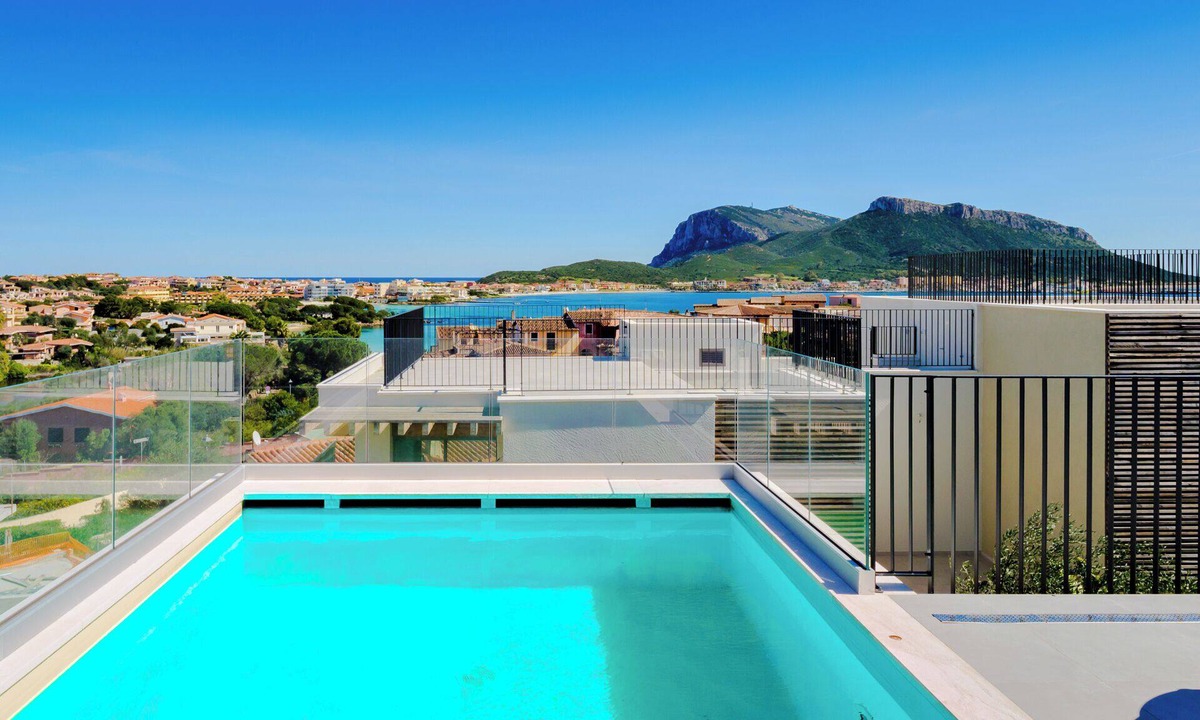 Baia Caddinas Villa | Modern, comfortable villa in Costa Smeralda, Sardinia near Olbia Airport