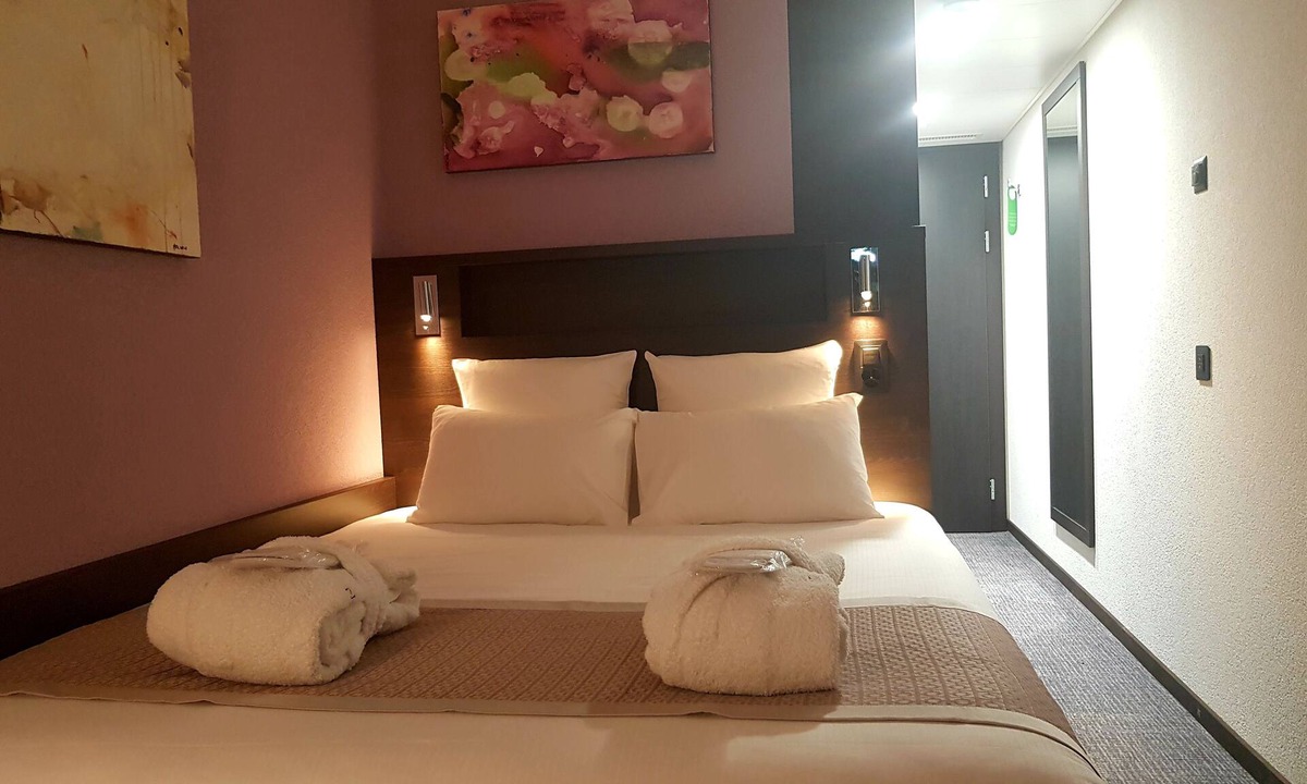 Cointrin Hotel | Nash Pratik Hotel