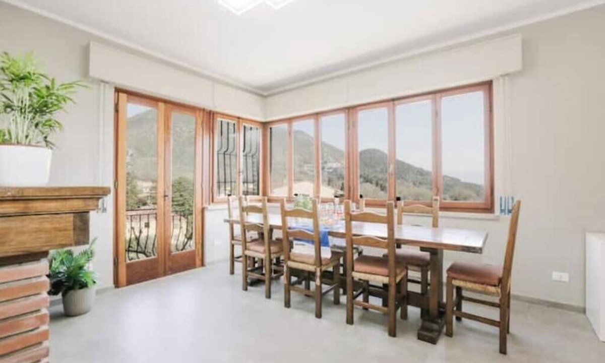 Santa Maria del Giudice House | NEW VILLA Jacuzzi WIFI BBQ parking + RoomCinemaGame