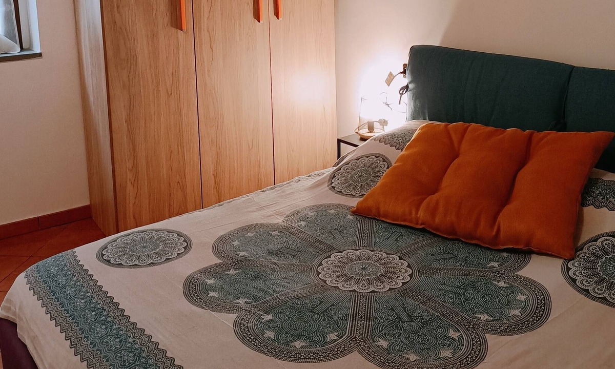 Vaprio d'Adda Apartment | Nice duplex in an old courtyard, near the river.
