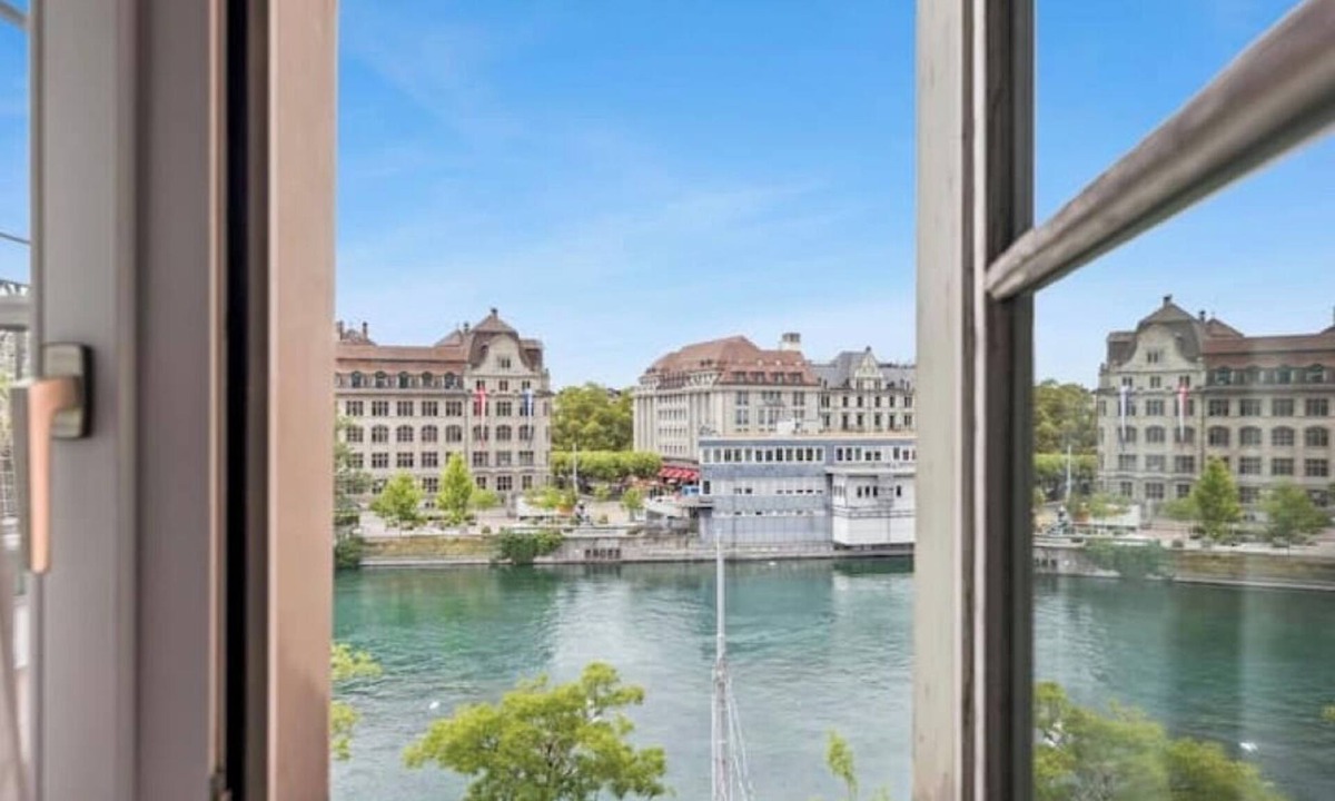 Niederdorf Apartment | Old Town Riverside | AC | Balcony | Free Parking | Water View