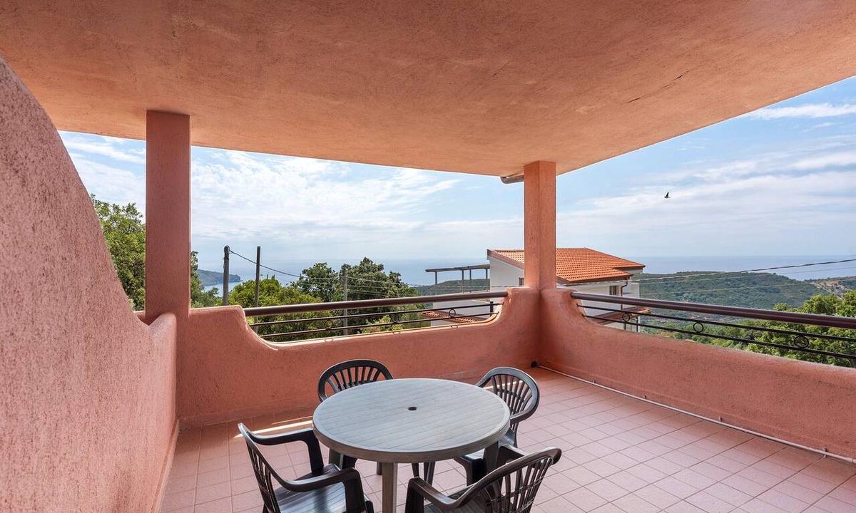 Palinuro Apartment | P.R. Club - Studio Molpa 8 with Sea View, Private Terrace and Air Conditioning