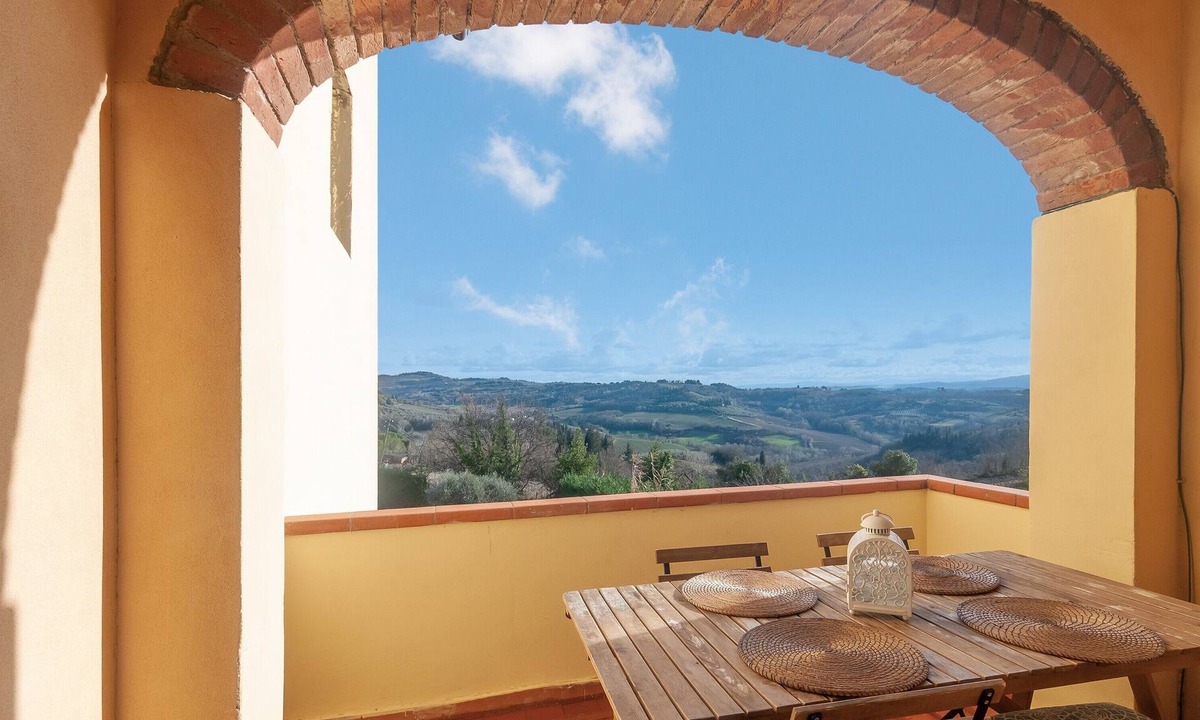 Montespertoli Apartment | Panorama – Apartment with Terrace and Views of the Tuscan Countryside