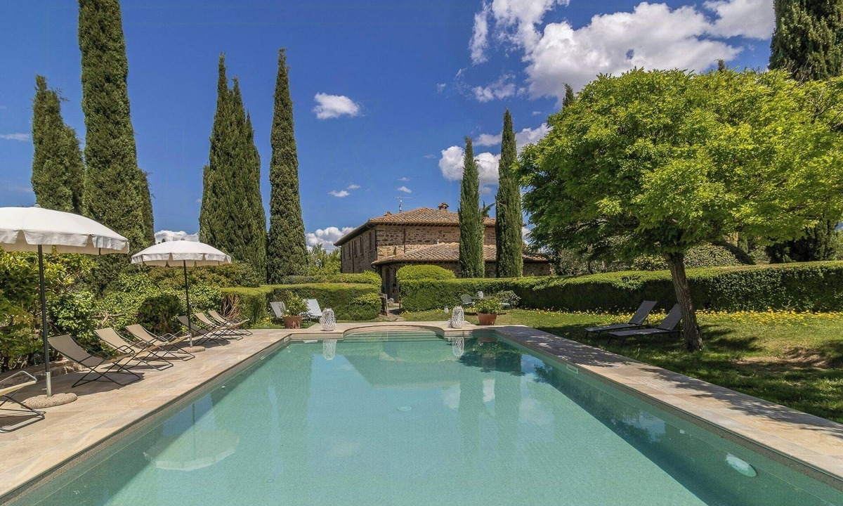 Montenero House | Private pool villa on wine estate near Montalcino