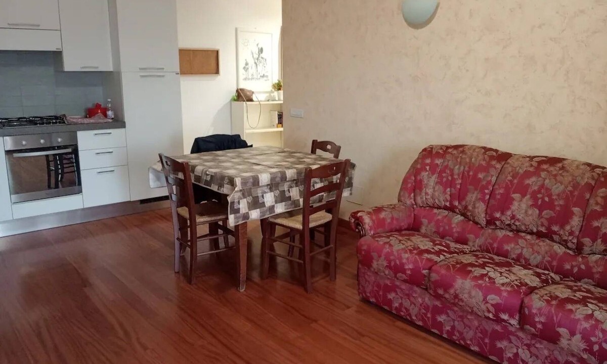 Zona LVIII Prima Porta Apartment | Quiet apartment connected with the center of Rome and Sant'Andrea hospital.