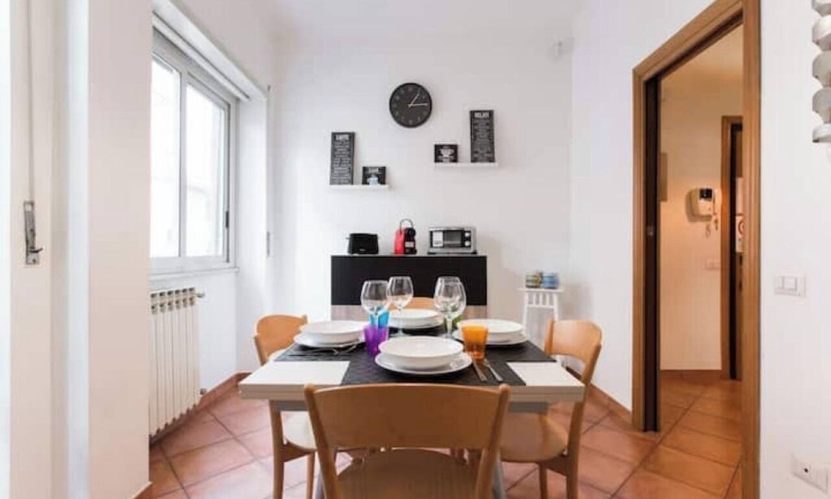 Cinecitta Apartment | Rome Cinecittà Suite - Apartment near Metro A Subaugusta