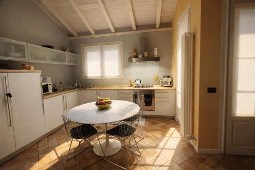Intra Apartment | San Vittore 25 - In the heart of Intra