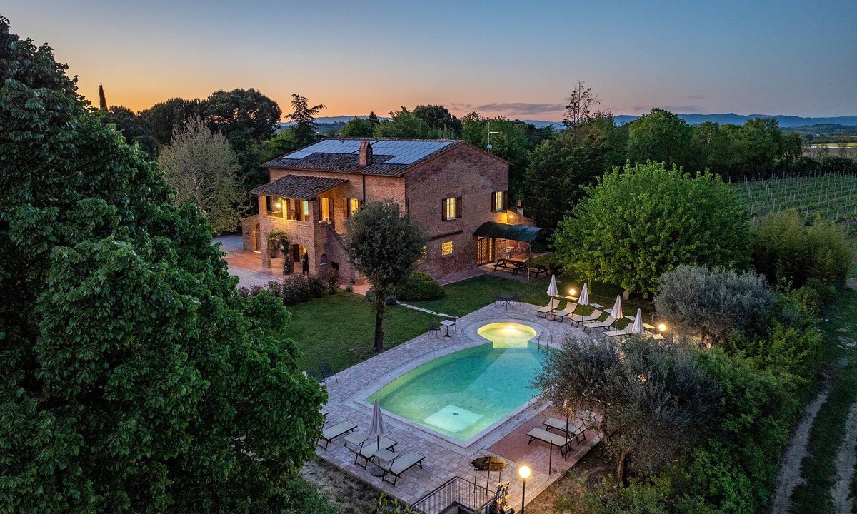Santarello Villa | Sangiovese 14, Emma Villas