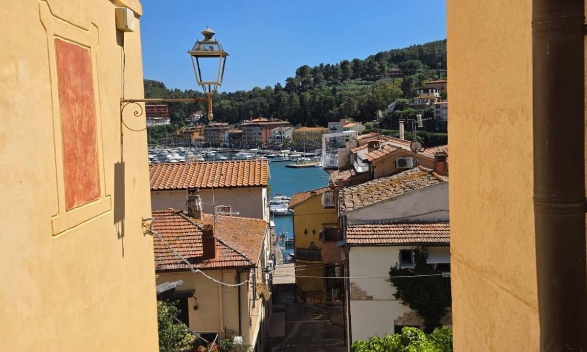Porto Ercole House | Studio Apartment (17 square meters, room with a double sofa bed, kitchenette, bathroom)