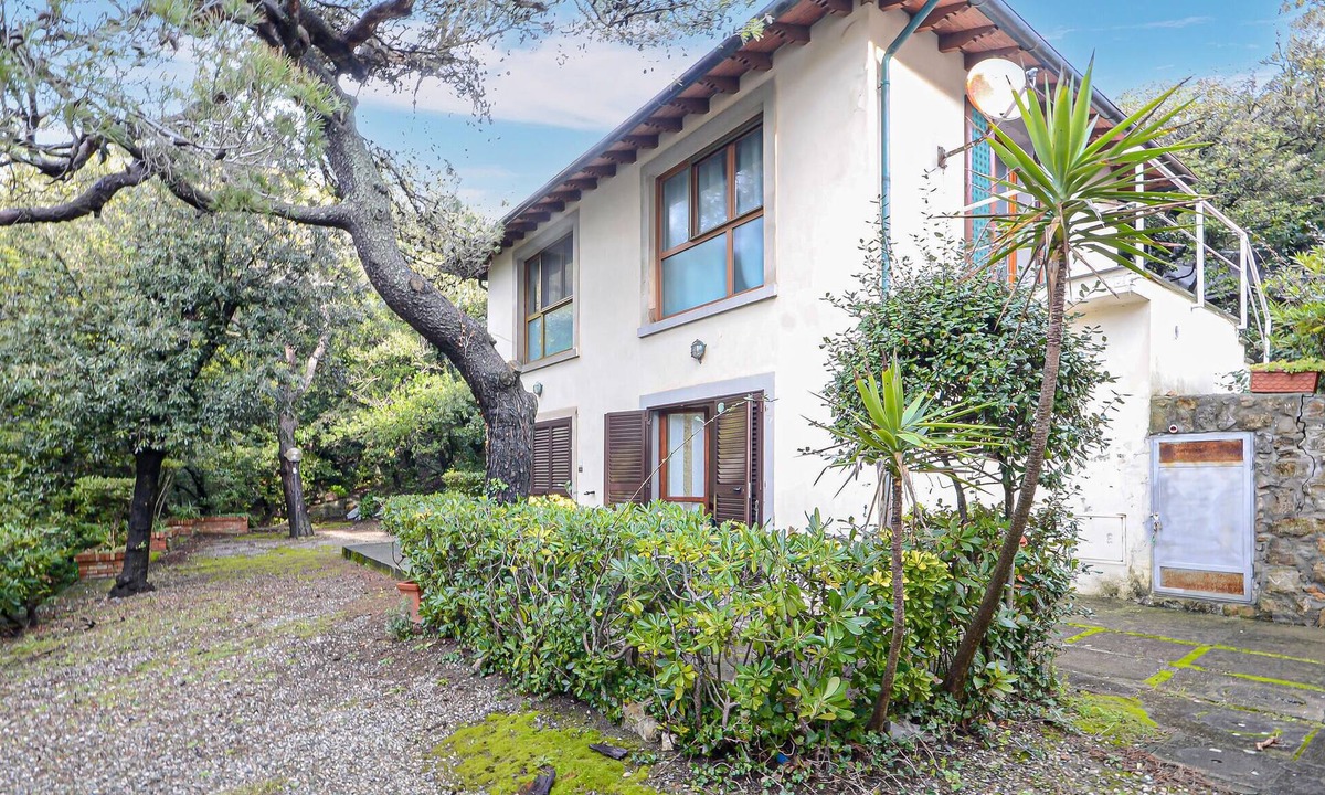 Quercianella House | Stunning home in Quercianella with WiFi
