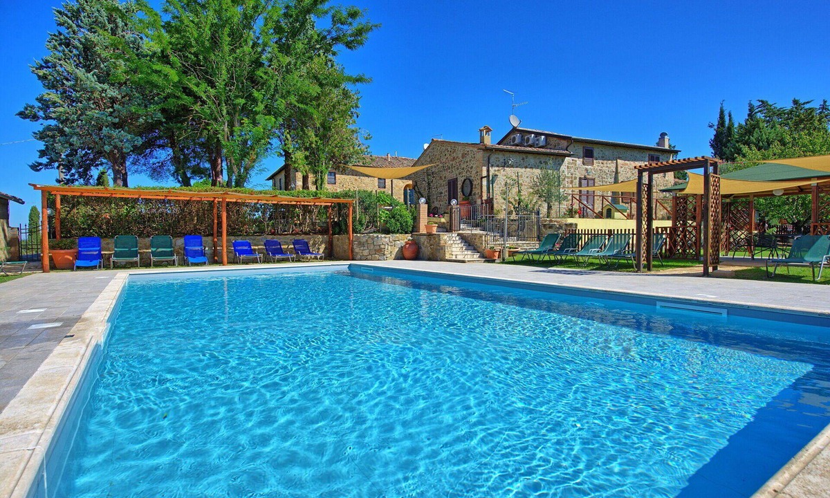 Castiglione d'Orcia Villa | Stunning private villa with WIFI, A/C, private pool, TV, patio, panoramic view, close to Montalcino