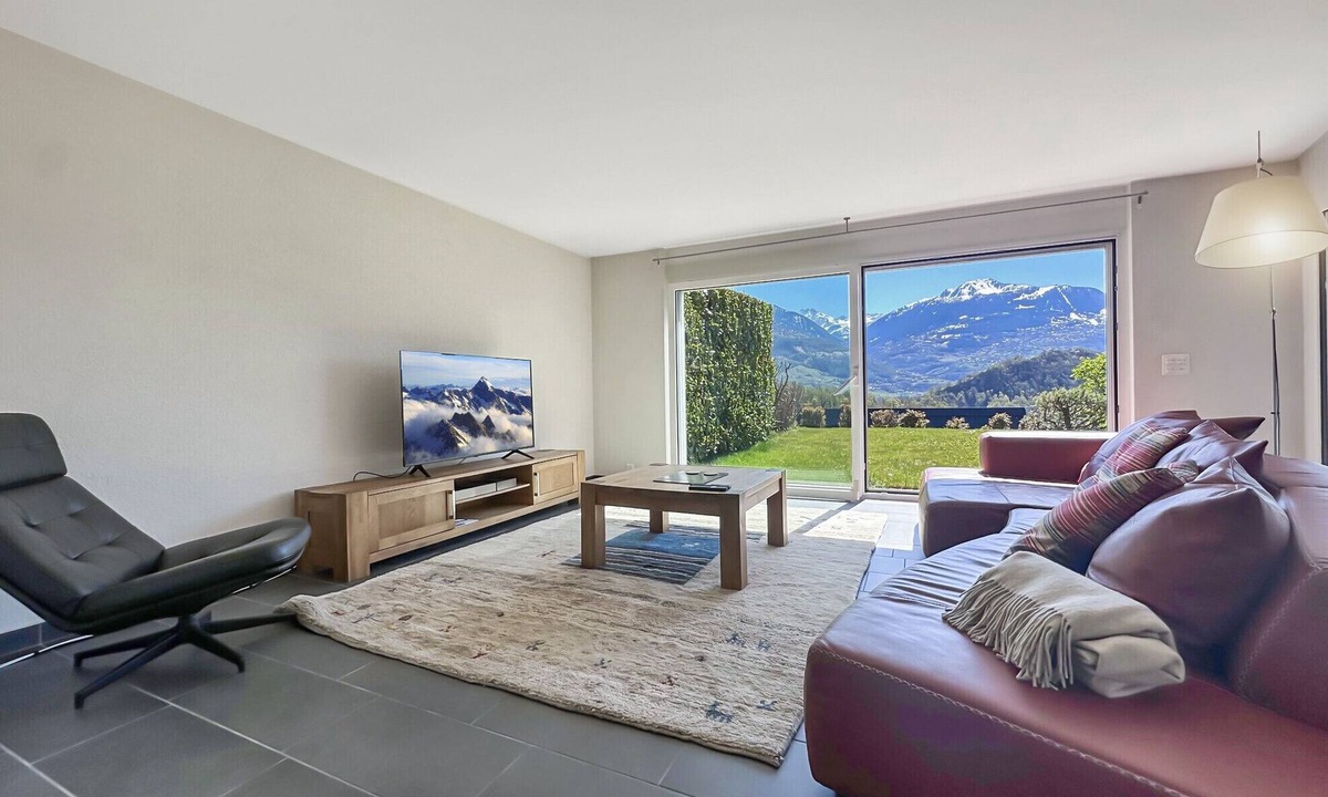 Saviese Ski Chalet | Sunny Alps Panorama - Modern House above Sion