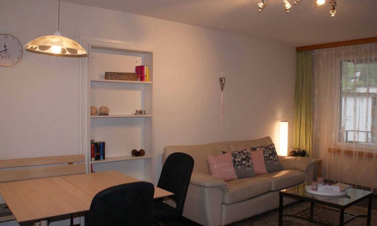 Davos-Platz Apartment | Talstrasse 22 App 26 Appartement/Fewo, Dusche oder Bad, WC 2½-Zimmerwohnung by Interhome