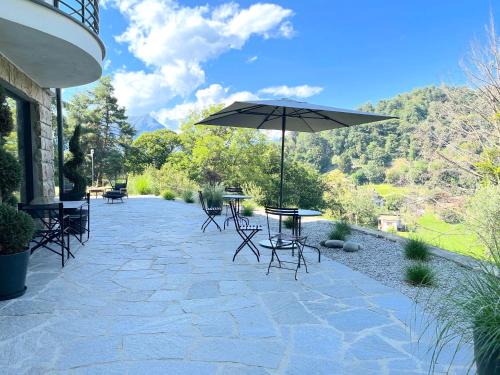 Guello Bed & Breakfast | The Iconic Lodge