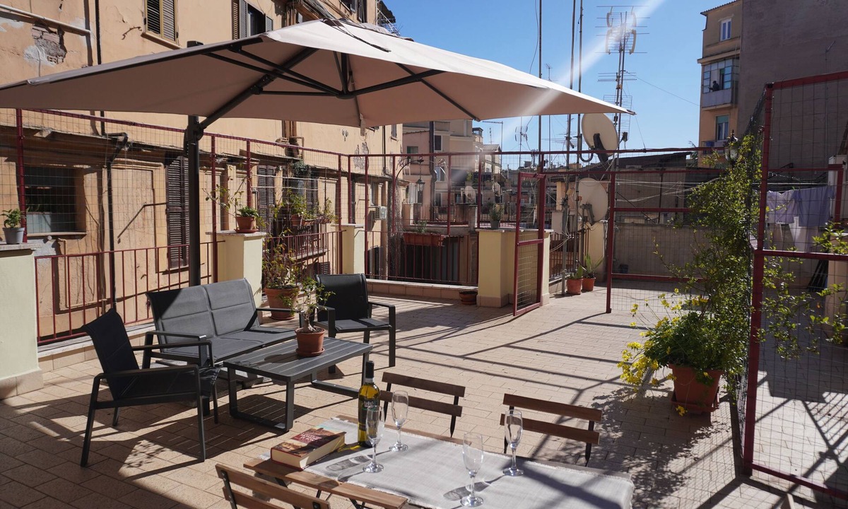 Esquilino Apartment | The Terrace - Private Roman Terrace