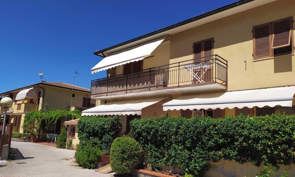 Marina di Campo Apartment | Three-room apartment in Marina di Campo- 300m from the center and beach, p. car