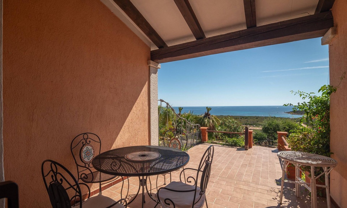 Luddui House | Vacation Home "Villa Anna" with Sea View & Private Terrace