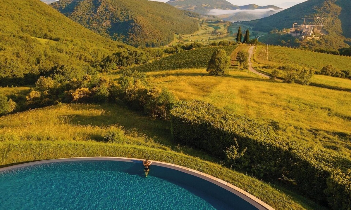 Collesanto Villa | Villa Porpora - Private villa with heated pool