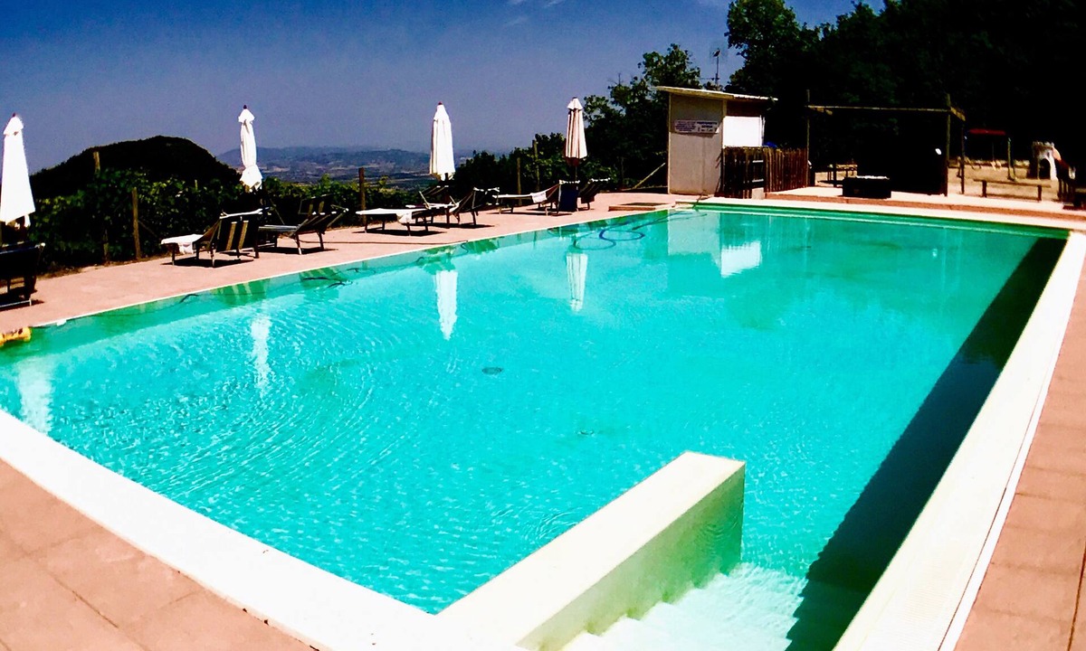Spoleto Villa | Villa Sole Vini in the Heavenly Heart of Umbria on Top of the World sleeps 50
