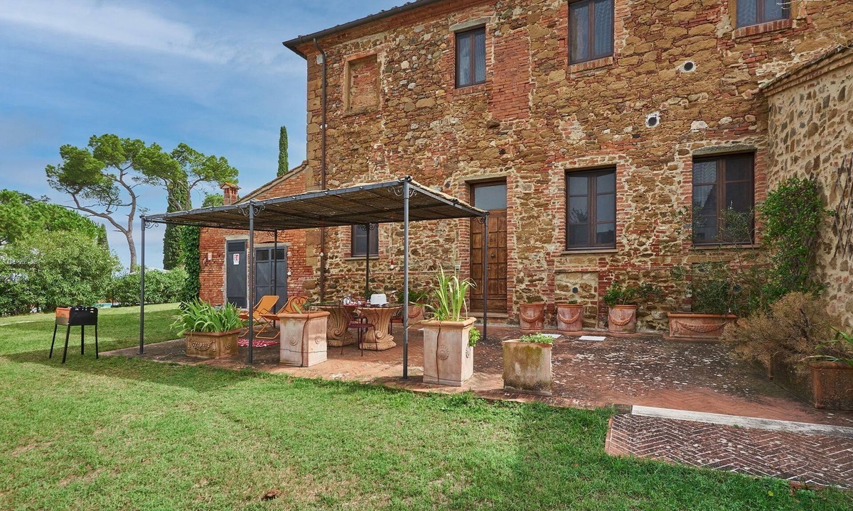 Torrita di Siena Apartment | Wohnung 'Papavero Castellett by Interhome