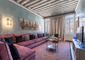 190 m² Apartment ∙ 4 bedrooms ∙ 8 guests