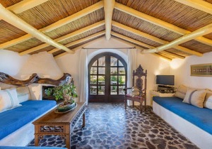 Charming Cottage Il Glicine a San Pantaleo