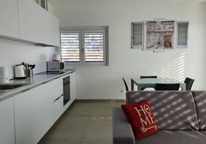 Luxurious one-bedroom Apartment 10 minutes walk from the city center - ROGGIA 21
