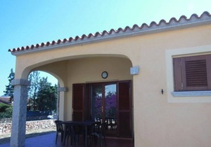 SAN TEODORO - CENTRO E SPIAGGIA A PIEDI - GIARDINO PRIVATO