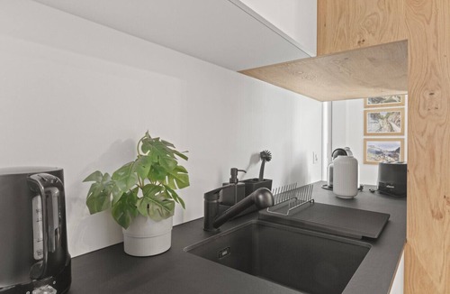 Leukerbad Apartment | Élégant studio, proche des bains & nature
