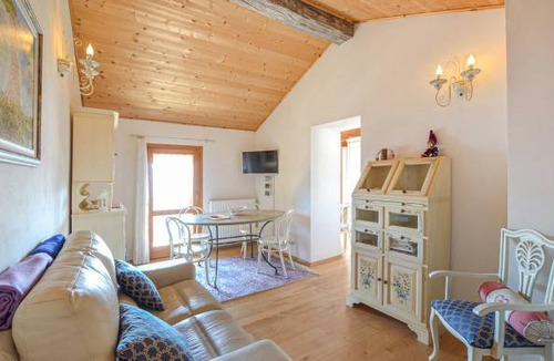 Oblizza House | 2 bedroom accommodation in Stregna