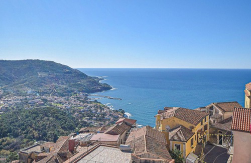Castellabate Historic Centre Apartment | 2 bedroom nice apartment in Castellabate