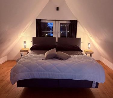 Wettingen Bed & Breakfast | 2 Home