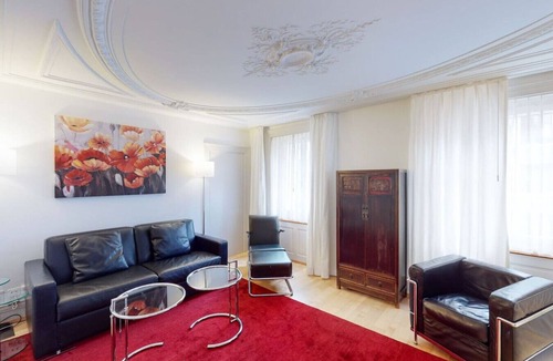 Muhlebach Apartment | 2BR flat near lake/city center SF5