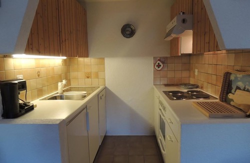 Grimentz Apartment | 3-room apartment for 5 persons : Living room with not usable wood stove - 1 room with 2 beds - 1 roo