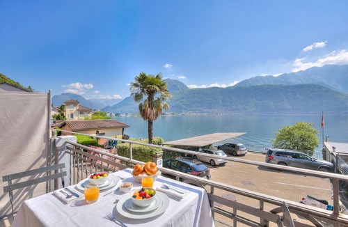 Melide Apartment | 76 The Lake House Marte, Melide, Switzerland