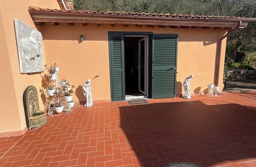 San Giuliano Terme Villa | A few minutes from Pisa and Lucca, beautiful villa in the Tuscan countryside.