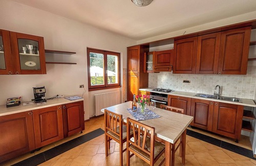 Regatola Apartment | Acero Rosso Family-friendly holiday apartment in Bellagio
