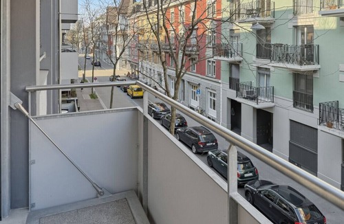 Sihlfeld Apartment | Amazing 1BR flat in the city centre (West 8)