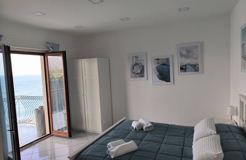 Meta Apartment | And not far from Sorrento center