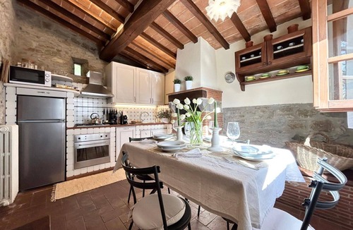 Cortona Villa | Antico Casale - Holiday Country Villa with swimming pool in Cortona