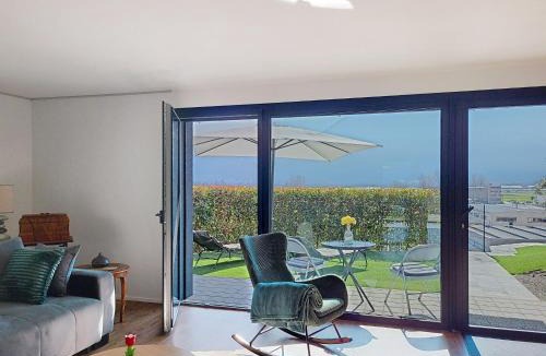 Riazzino Apartment | Apartment Appartamento al Sole by Interhome