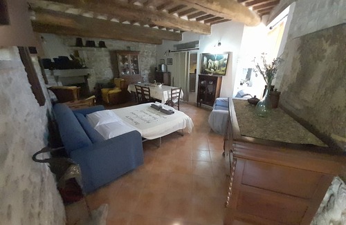 Giomici Apartment | Apartment Cantina, large flat up to 4 people